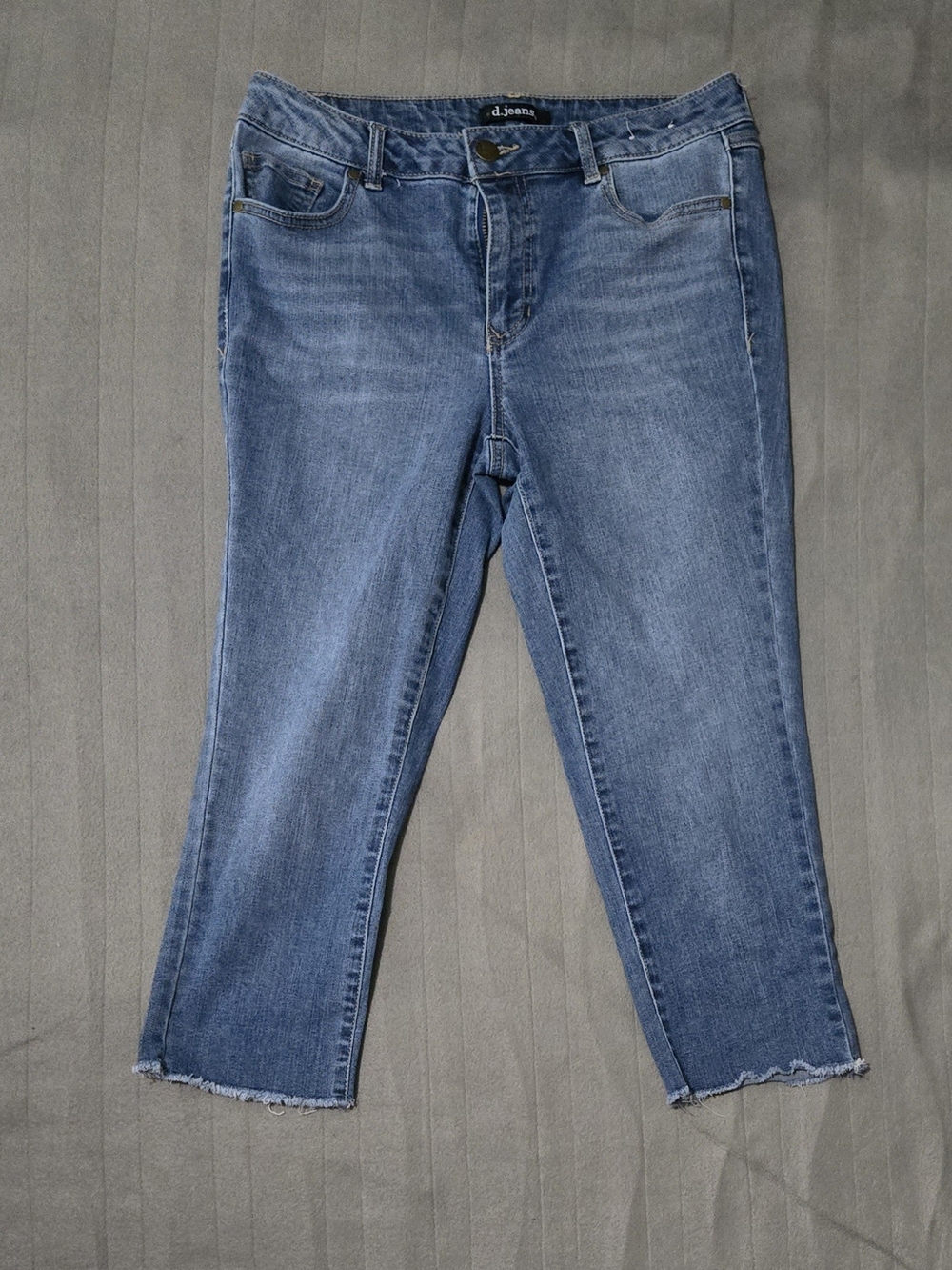 d. jeans Mid-Blue Cropped Straight Leg Jeans